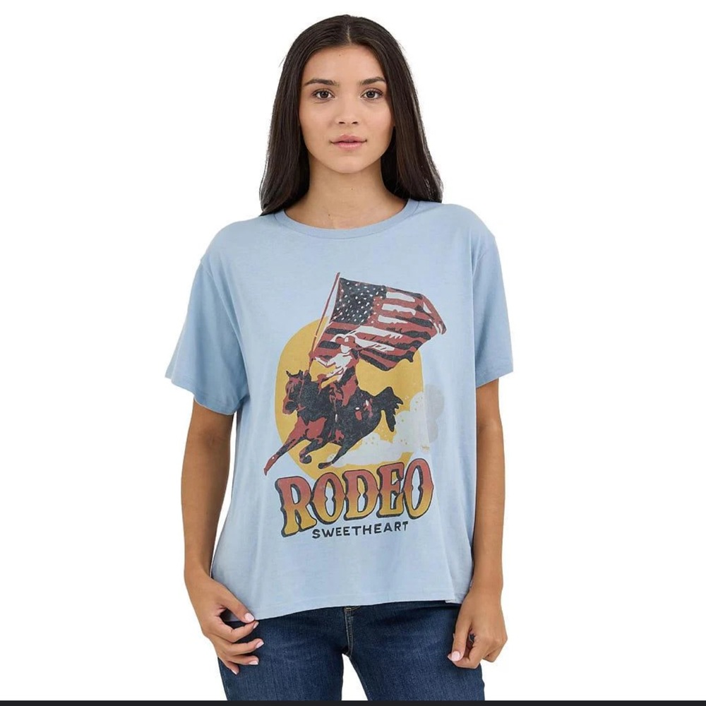 NWT Wrangler Retro Graphic Tee-Rodeo Sweetheart - Picture 1 of 3